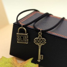Couple necklaces